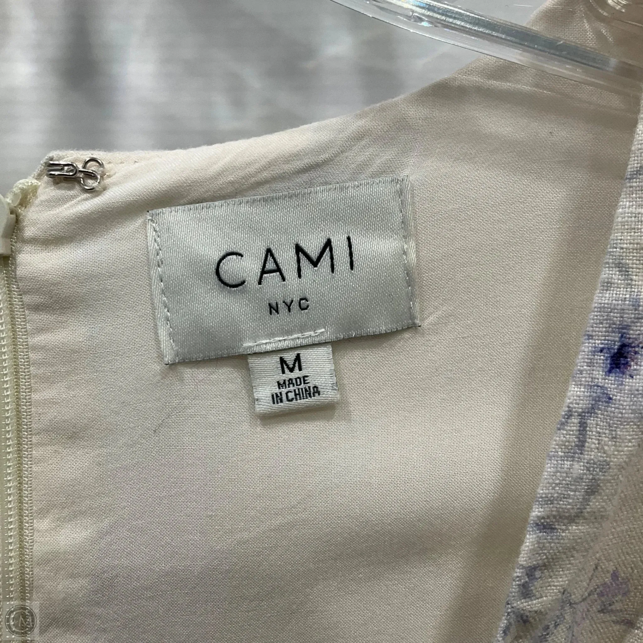 Dress Casual Short By Cami In Cream & Grey. Size: M