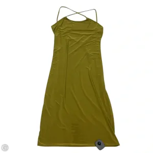 Dress Casual Short By Pretty Little Thing In Green. Size: L