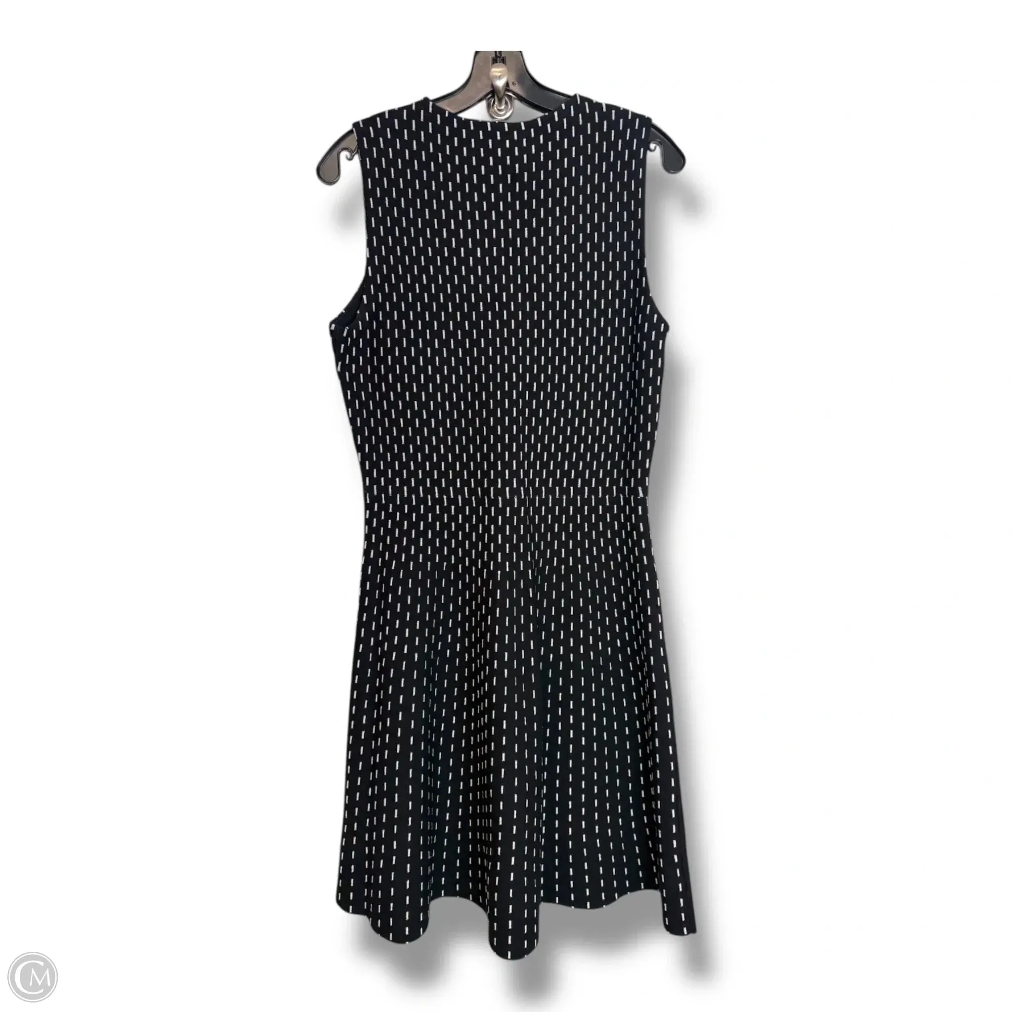 Dress Designer By Kate Spade In Black & White. Size: M